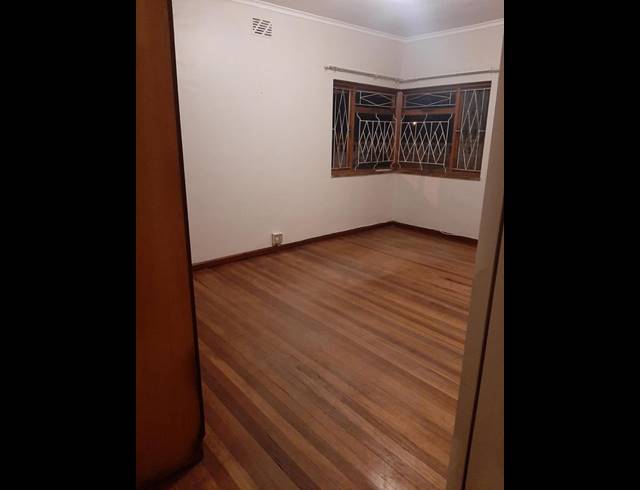 4 BEDROOM PROPERTY TO RENT IN GOODWOOD CENTRAL